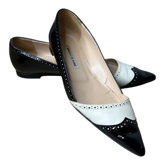 Manolo Blahnik Agaflat Pointy Spectator Flats Patent Black White 38.5 US 8.5 - Picture 1 of 15